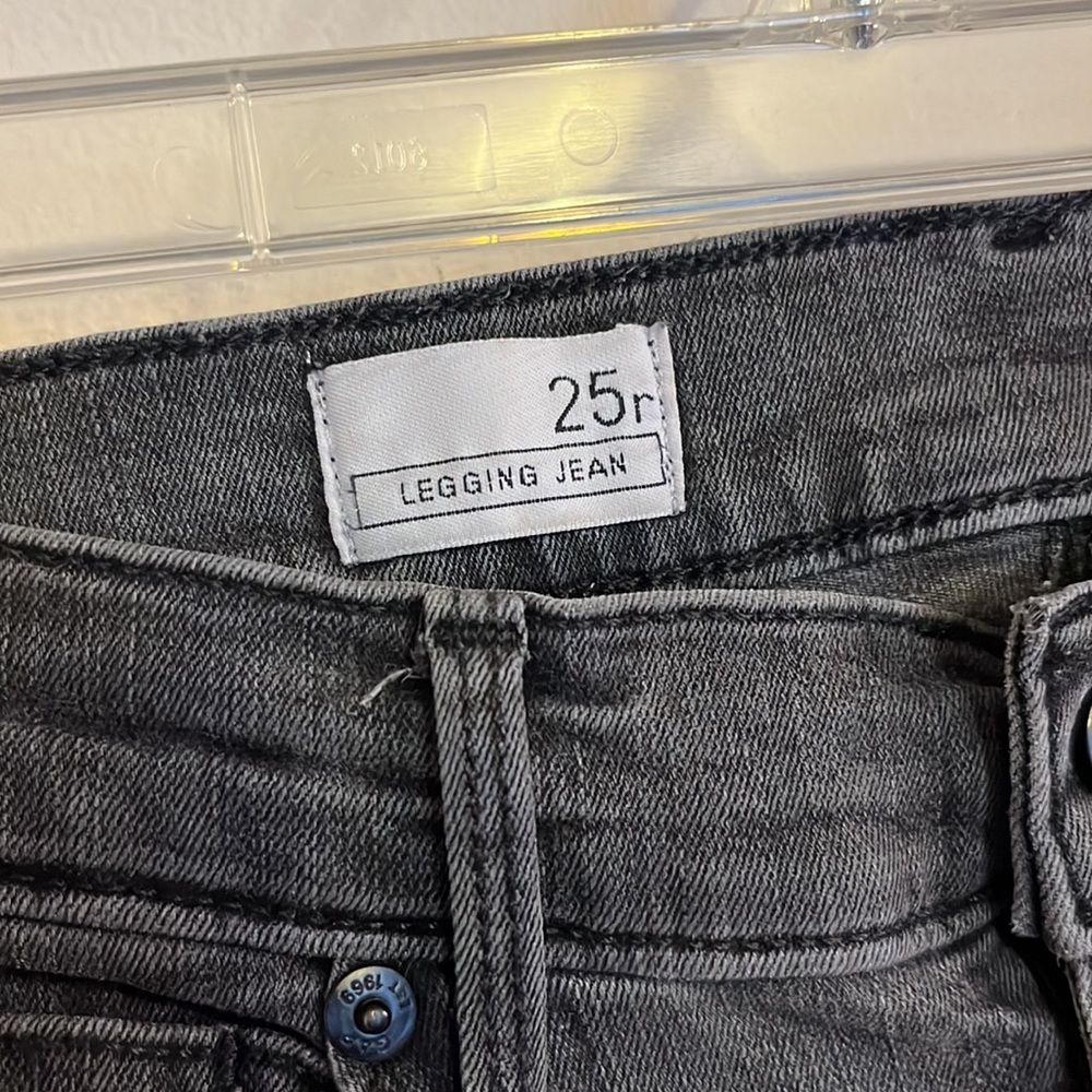 Gap jeans - Picture 2 of 4